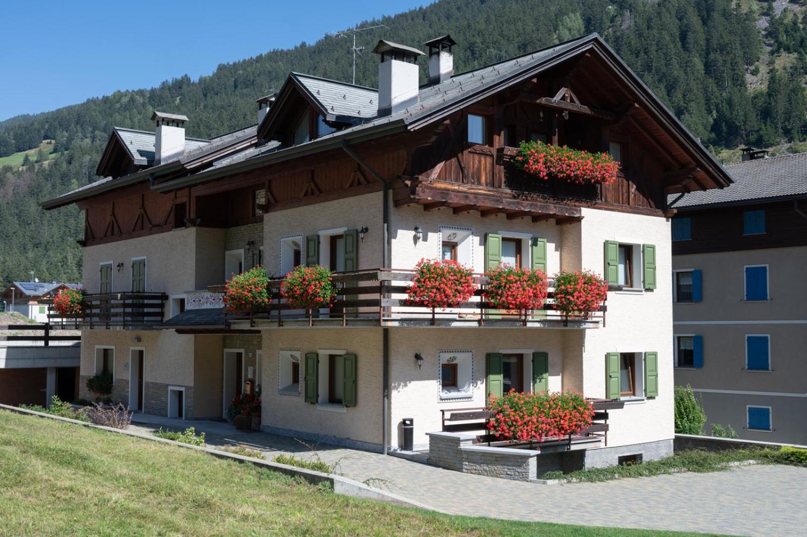 Апартаменты Casa Le Rondini Вальдизотто Экстерьер фото